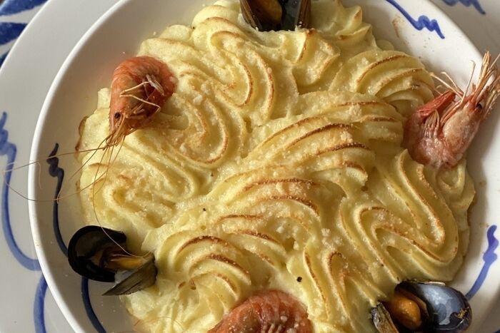 Fish pie with saffron