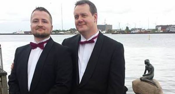 Eurovision fans Jonathan and Frank seize Copenhagen marriage chance