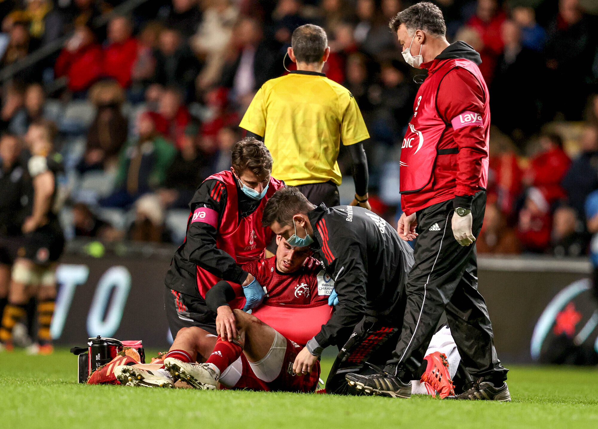 Fresh injury blow for Joey Carbery as Munster 10 suffers elbow fracture