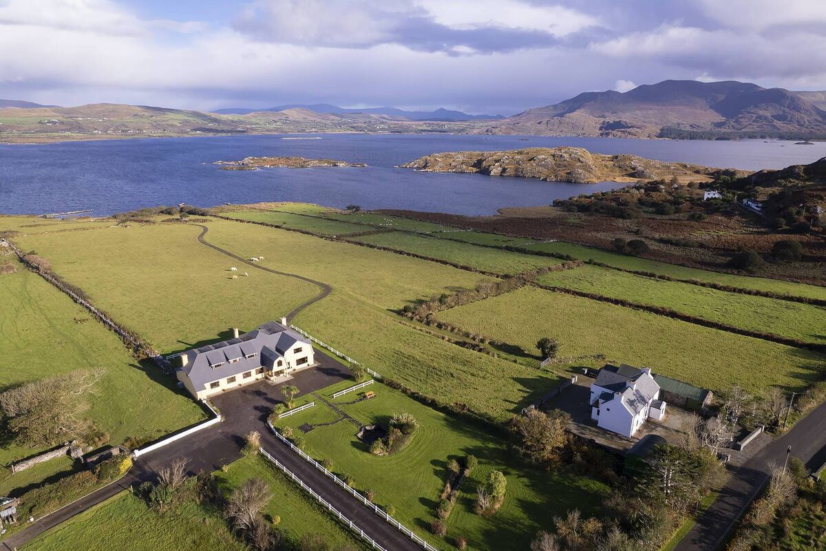 Lakelands House Waterville Lough Currane Lakelands House Waterville Lough Currane