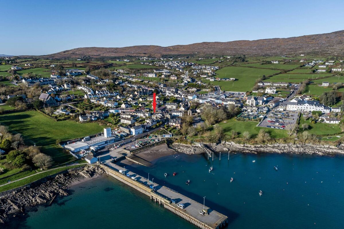 South Terrace is the location for €165,000 townhouse sale