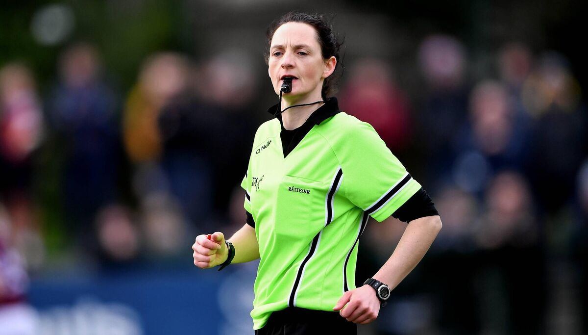 Referee Maggie Farrelly 
