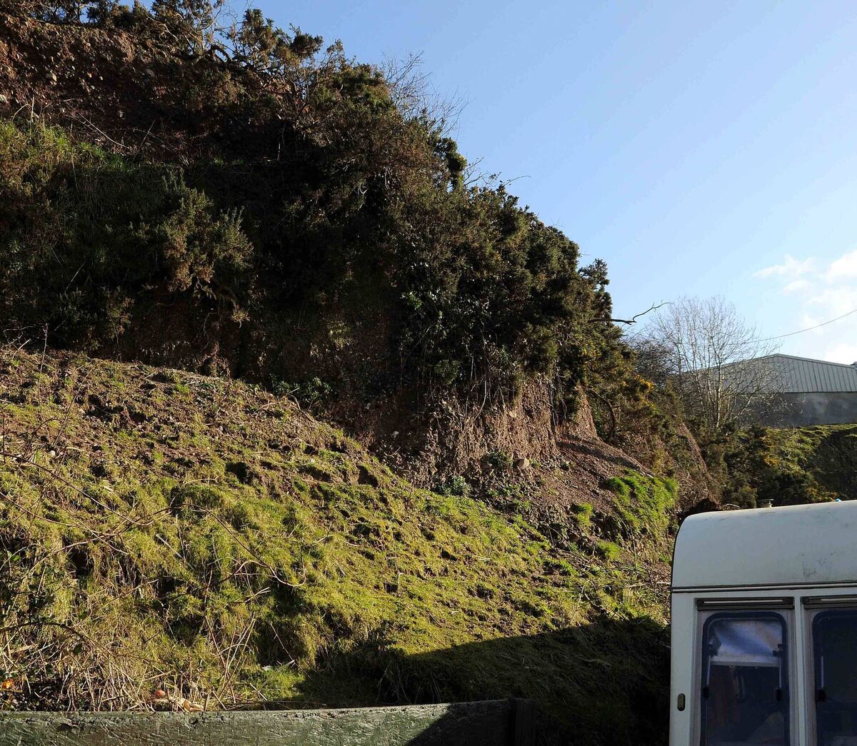 The dangerous embankment overlooking the homes of Traveller families at the halting site in Spring Lane, Ballyvolane. Picture: David Keane.