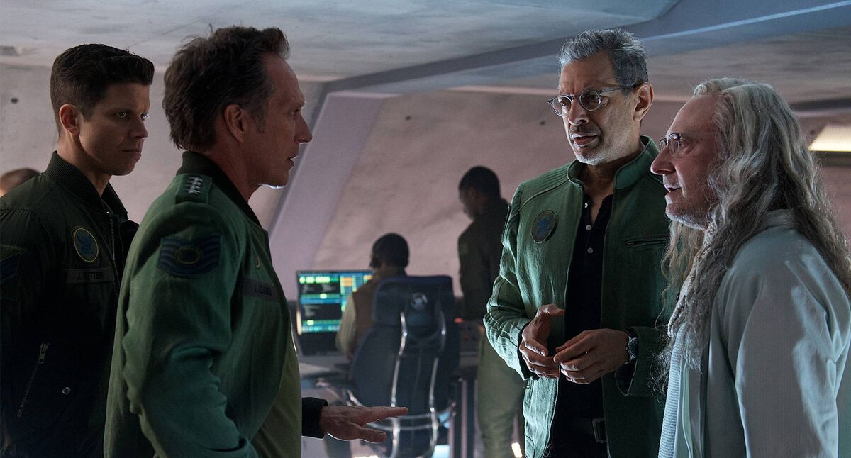 Jeff Goldblum in Independence Day: Resurgence Jeff Goldblum in Independence Day: Resurgence