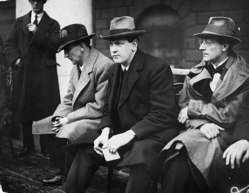 Michael Collins (centre) and Gearoid O'Sullivan (right) at the ceremony to launch the Irish Free State at Dublin in March 1922. Photo: Walshe/Topical Press Agency/Getty Images