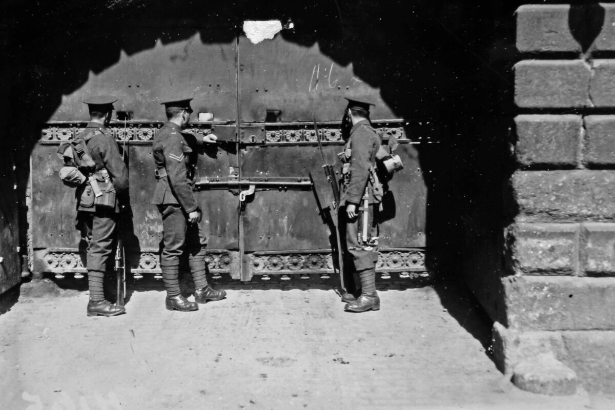 British troops at the gate of Dublin Castle. Picture: Independent News And Media/Getty Images British troops at the gate of Dublin Castle. Picture: Independent News And Media/Getty Images