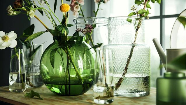 <p>IKEA's family of KONSTFULL vases.</p>