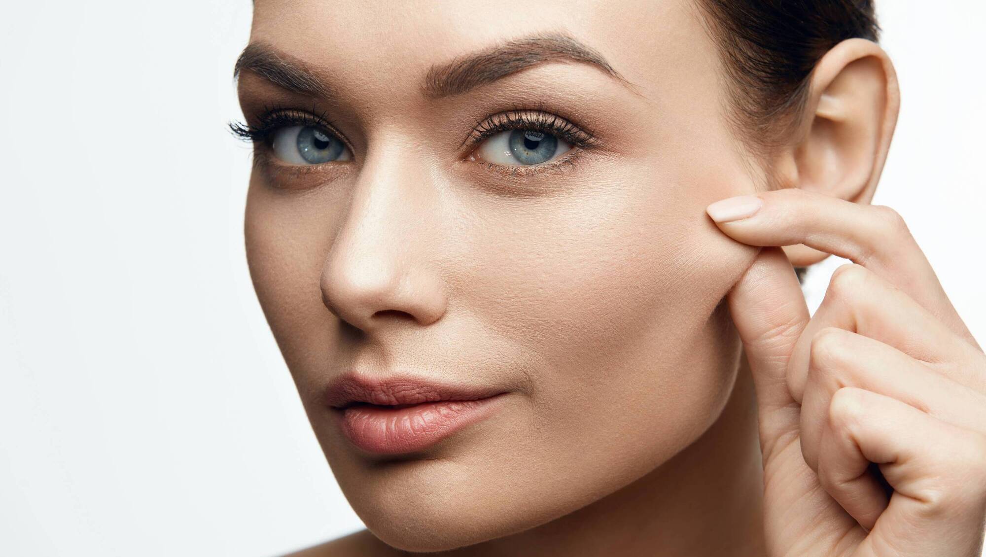 Do collagen supplements live up to the hype and will they transform my skin?