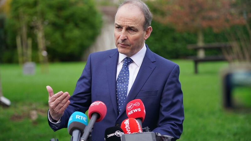 Taoiseach says voluntary vaccination will be maintained as 23,909 new Covid cases reported