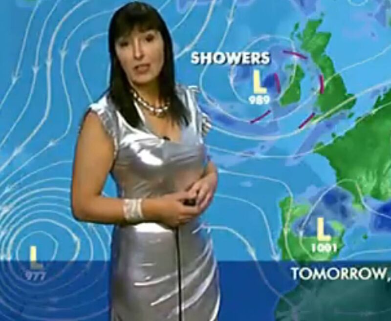 Met Eireann Weather forecaster Jean Byrne in Silver dress. / /RTE Met Eireann Weather forecaster Jean Byrne in Silver dress. / /RTE
