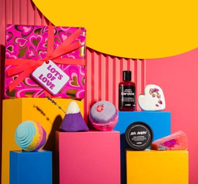 Lots of Love giftset, Lush, €60 Lots of Love giftset, Lush, €60