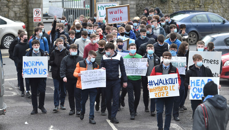 Sixth year pupils looking for Leaving cert reform protest at the Patrician Academy Secondary School in Mallow, Co Cork. Picture: Dan Linehan Sixth year pupils looking for Leaving cert reform protest at the Patrician Academy Secondary School in Mallow, Co Cork. Picture: Dan Linehan