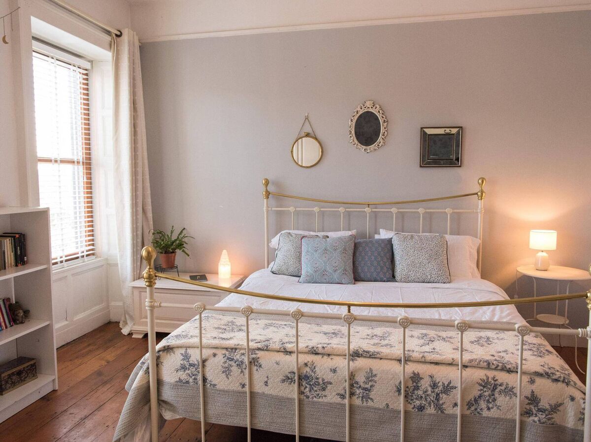 Bedroom. Bedroom.