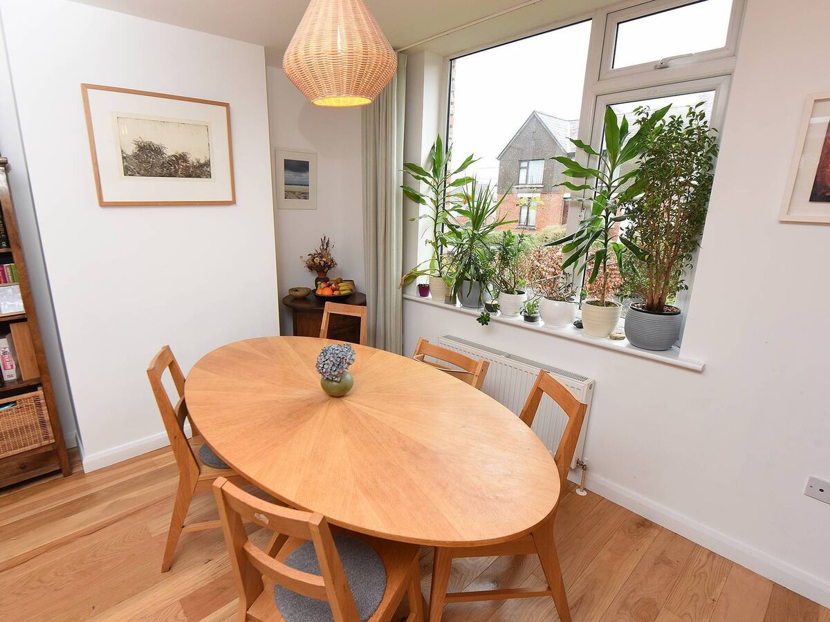 Front dining section Front dining section