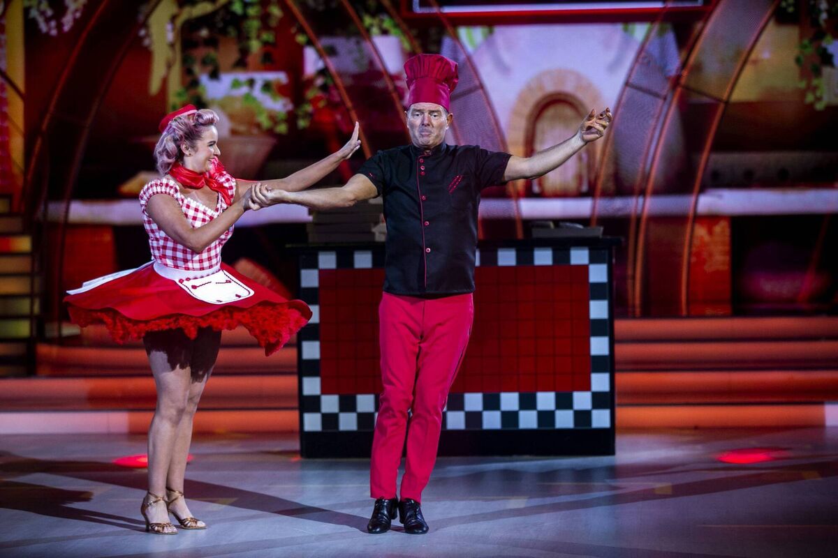  Aslan’s Billy Mc Guinness and Hannah Kelly