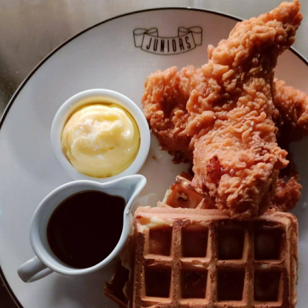 The fried chicken and waffles that merited a second trip to the diner