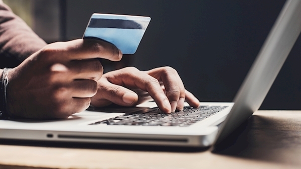 Gardaí warn the public about fraudsters posing as Revenue officers