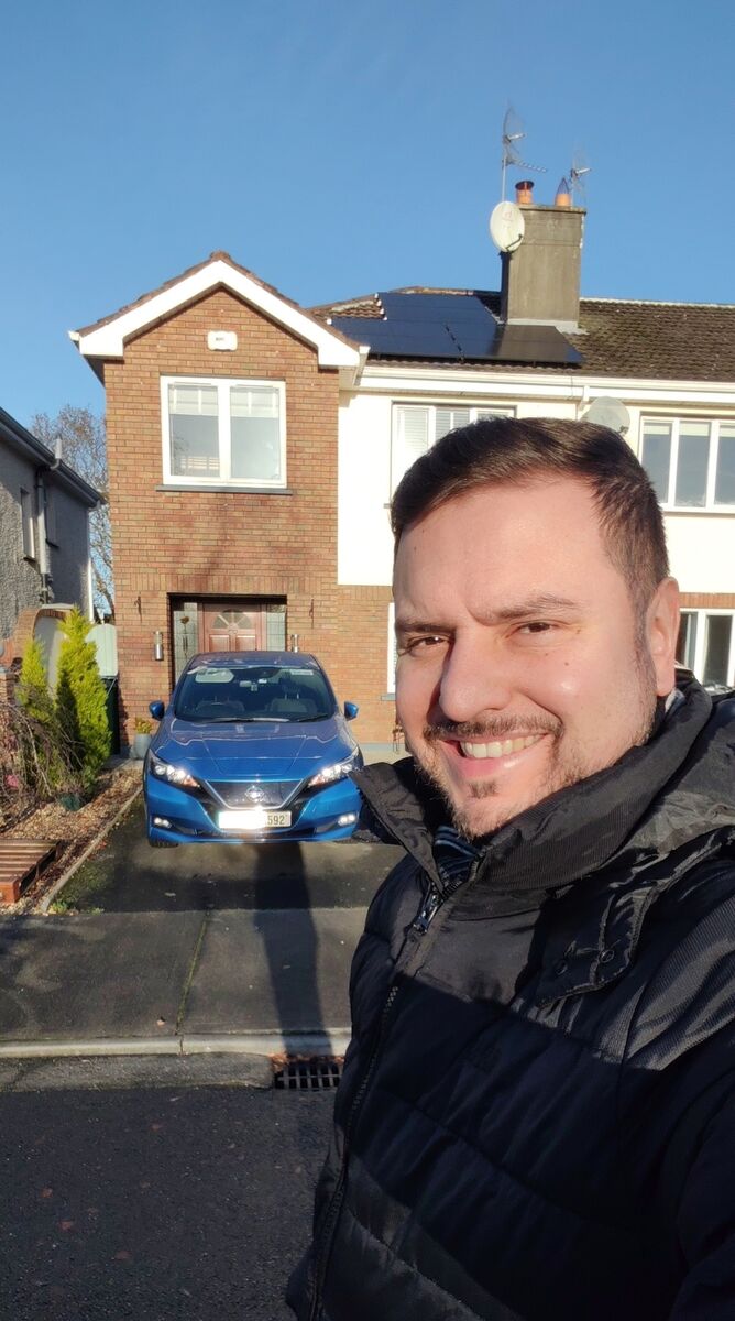 Henrique Peinado with his 2020 Nissan Leaf SV Premium, with 40 kWh battery. Installer: Caldor Solar