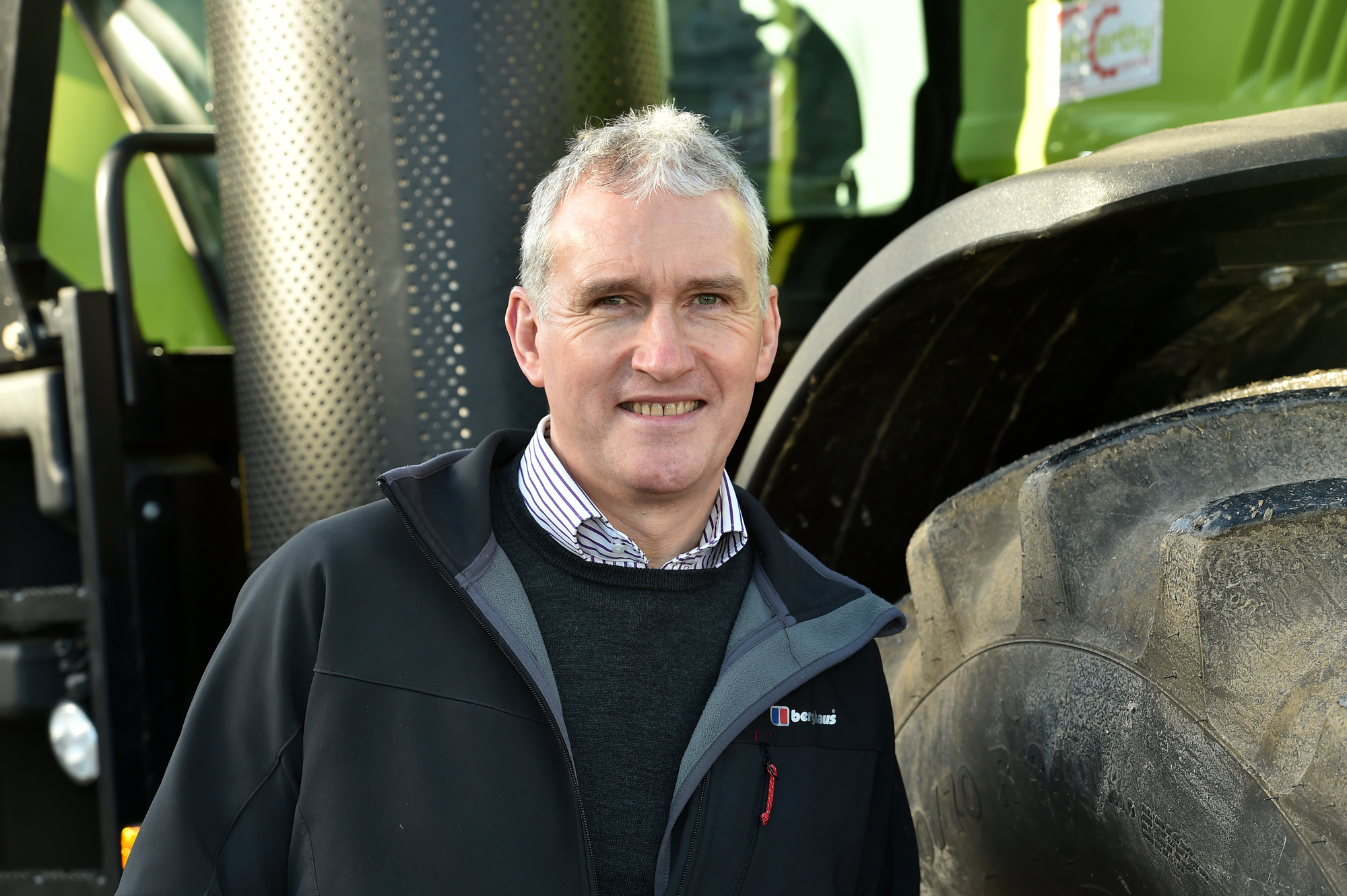 Signpost: Deep ripping to counteract the soil compaction