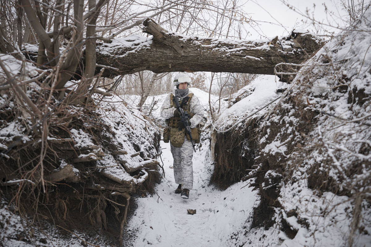 A Ukrainian serviceman patrols along a frontline position outside Avdiivka, Donetsk region, eastern Ukraine, Saturday, Feb. 5, 2022. Picture: AP Photo/Vadim Ghirda A Ukrainian serviceman patrols along a frontline position outside Avdiivka, Donetsk region, eastern Ukraine, Saturday, Feb. 5, 2022. Picture: AP Photo/Vadim Ghirda