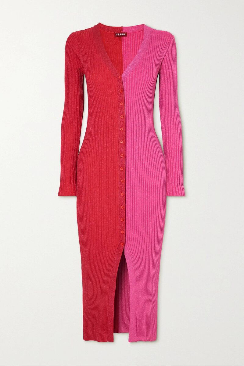 Staud ‘Shoko’ two-tone ribbed-knit dress, Net-a-Porter, €211.41 Staud ‘Shoko’ two-tone ribbed-knit dress, Net-a-Porter, €211.41