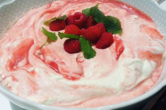 Raspberry fool