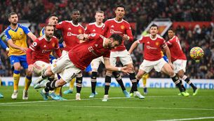 <p>Manchester United's Portuguese midfielder Bruno Fernandes dives to defend a corner in today's game against Southampton </p>