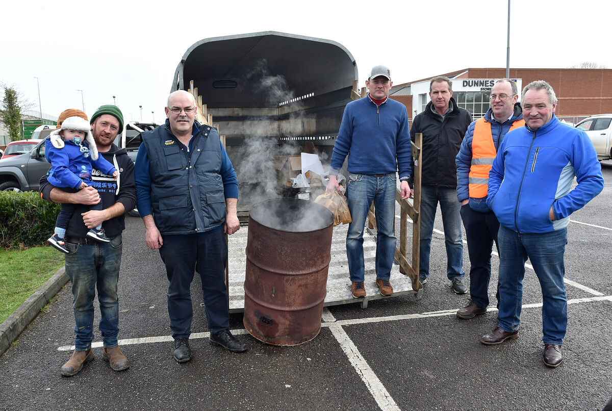  Thomas Butler and his son Thomas Jnr, Tom Sherman, Dromahane, Willie Shortall, IFA South Tipperary, Frank O'Driscoll, Don French and Nigel Sweetnam, Chairman of IFA National Council about to go home after farmers ended their protest at Dunnes Stores, Bishopstown, Cork and both sides entered into talks in Dublin on Tuesday afternoon. Picture Dan Linehan
