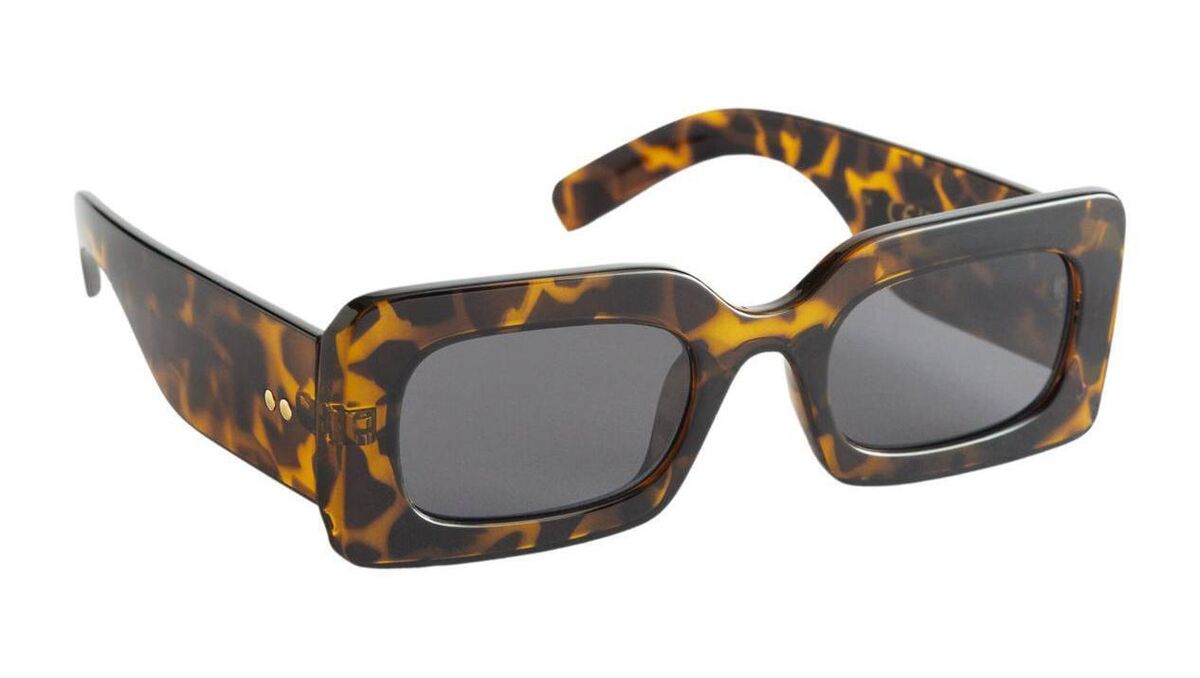 Tortoise shell print sunglasses, & Other Stories, €29 Tortoise shell print sunglasses, & Other Stories, €29