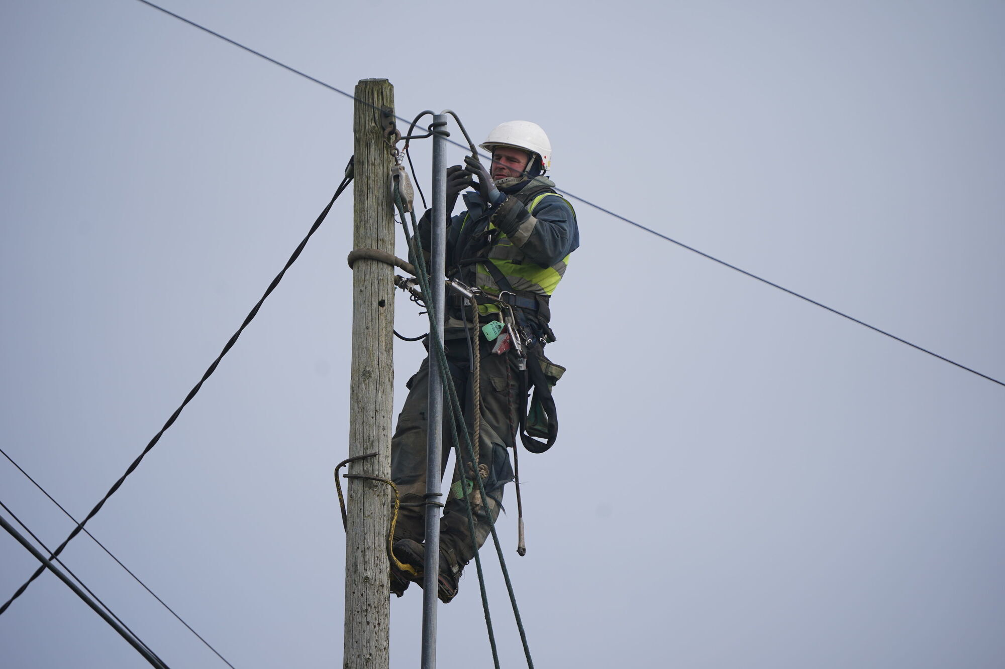 ESB working to restore power to 9,000 homes