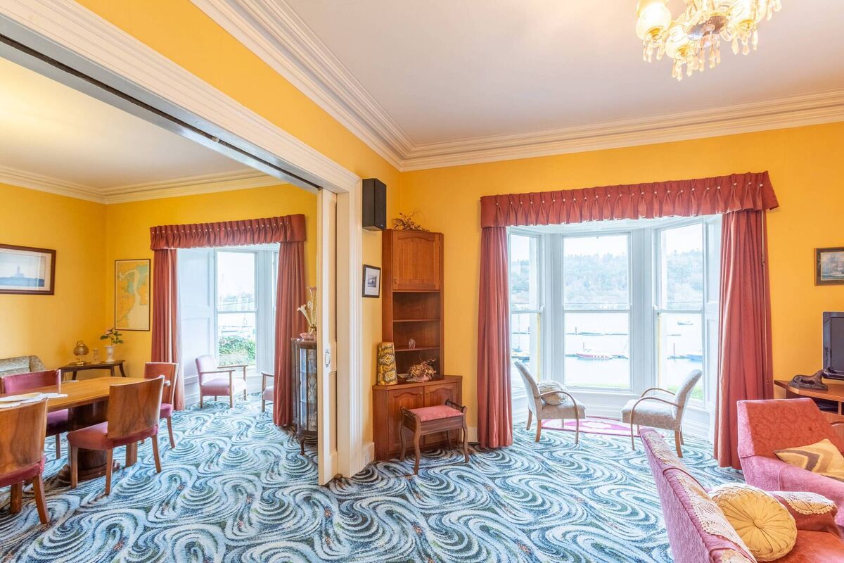 Bay windows, and swirly carpets to boot, at Crosshaven's Beech Crest