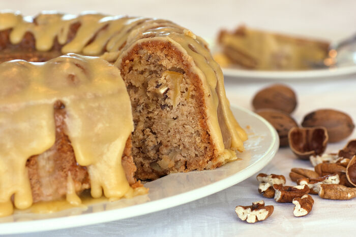 Apple cake with brown butter icing