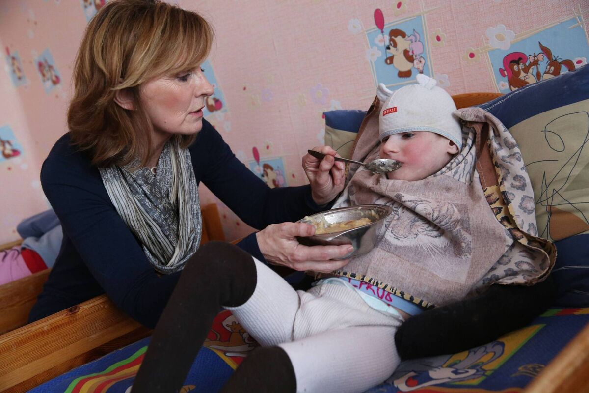 Adi Roche of Chernobyl Children International claims that President Putin is committing a “war crime” by entering what she insists should be a no-conflict zone.