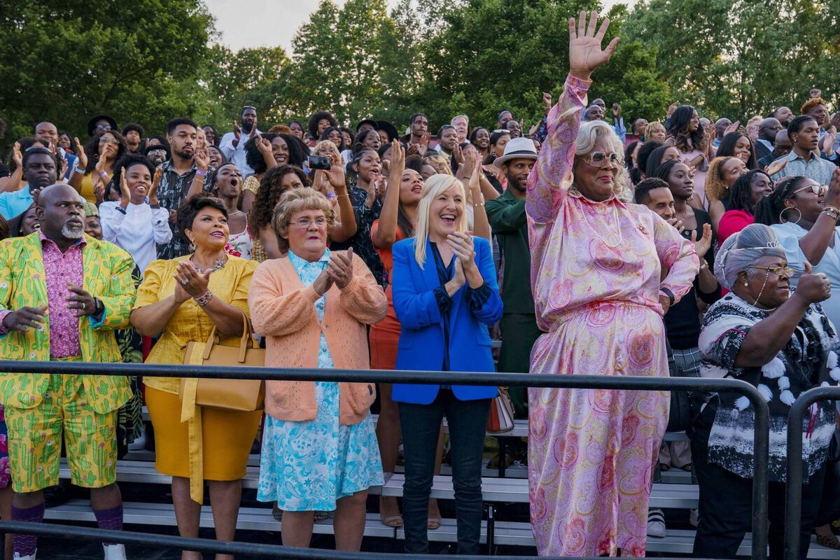 A Madea Homecoming: David Mann as Mr Brown, Tamela Mann as Cora, Brendan O’Carroll as Agnes Brown, Jennifer Gibney as Cathy, Tyler Perry as Madea, and Cassi Davis-Patton as Bam. Picture: Steve Dietl / Tyler Perry Studios