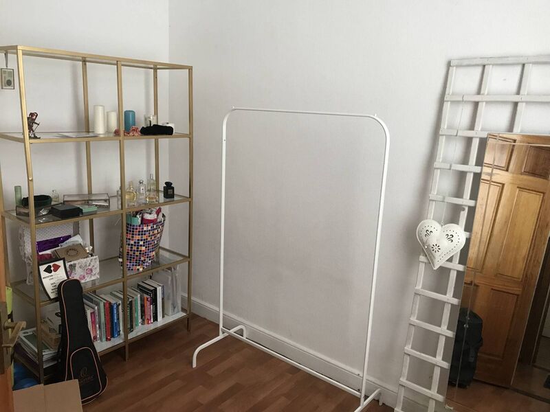 Jen's temporary wardrobe.