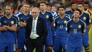 World Cup final breaks Twitter record as Argentine fans suffer in Brazil