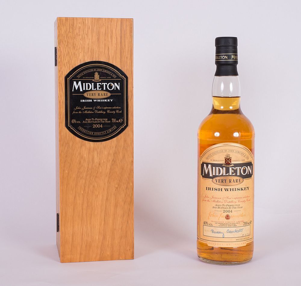 This 2004 bottle of Midleton Very Rare is estimated at €800-€1,200 at Dolans.
