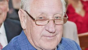 <p>Tributes have been paid to Limerick journalist Tony Purcell who passed away last week. Tony who was 78 died at University Hospital Limerick following a short illness.</p>