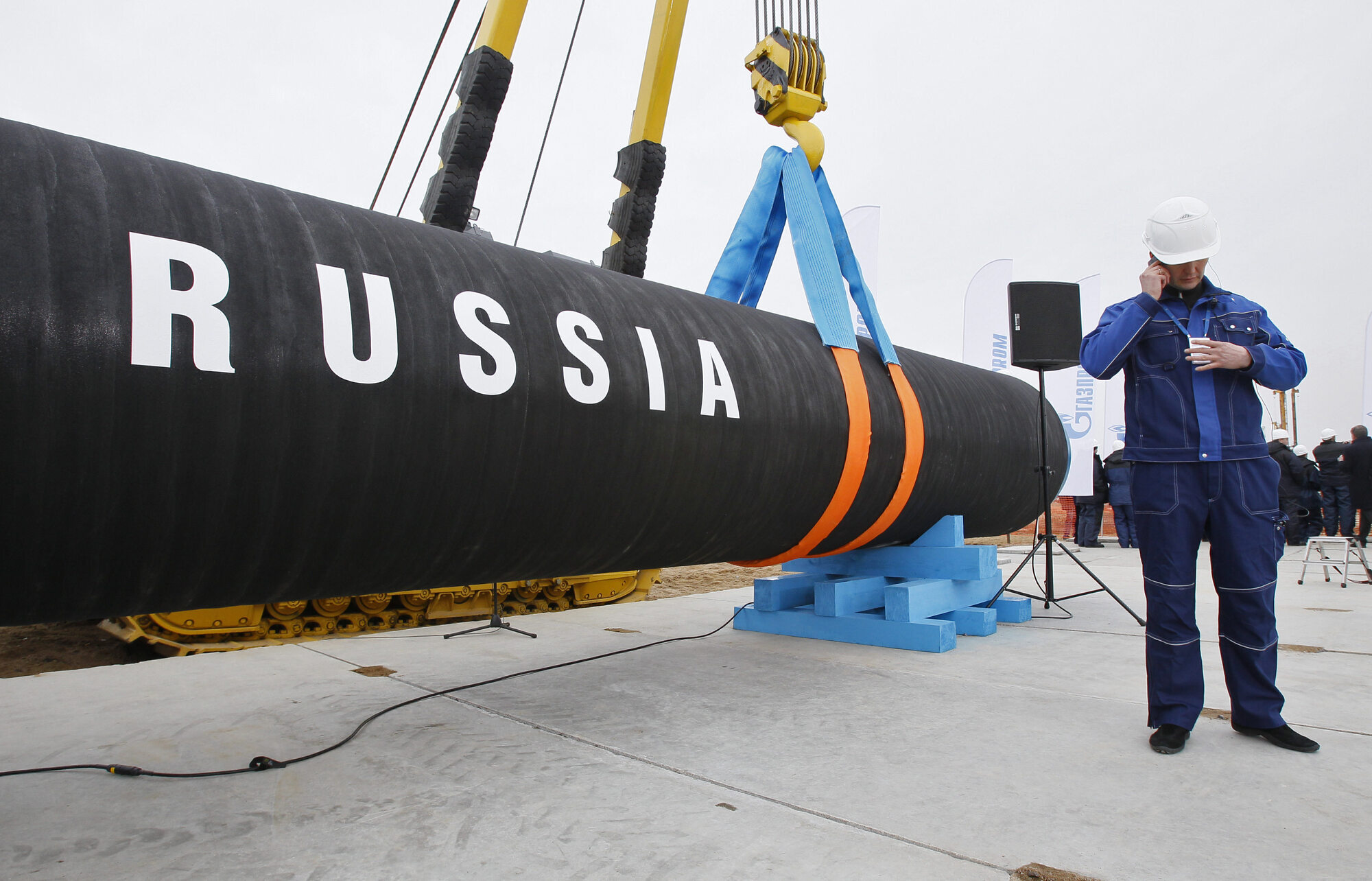 Oil, gas prices 'will climb further should war sanctions on Russia widen'