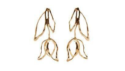 Tulip earrings, Zara, €12.95 Tulip earrings, Zara, €12.95