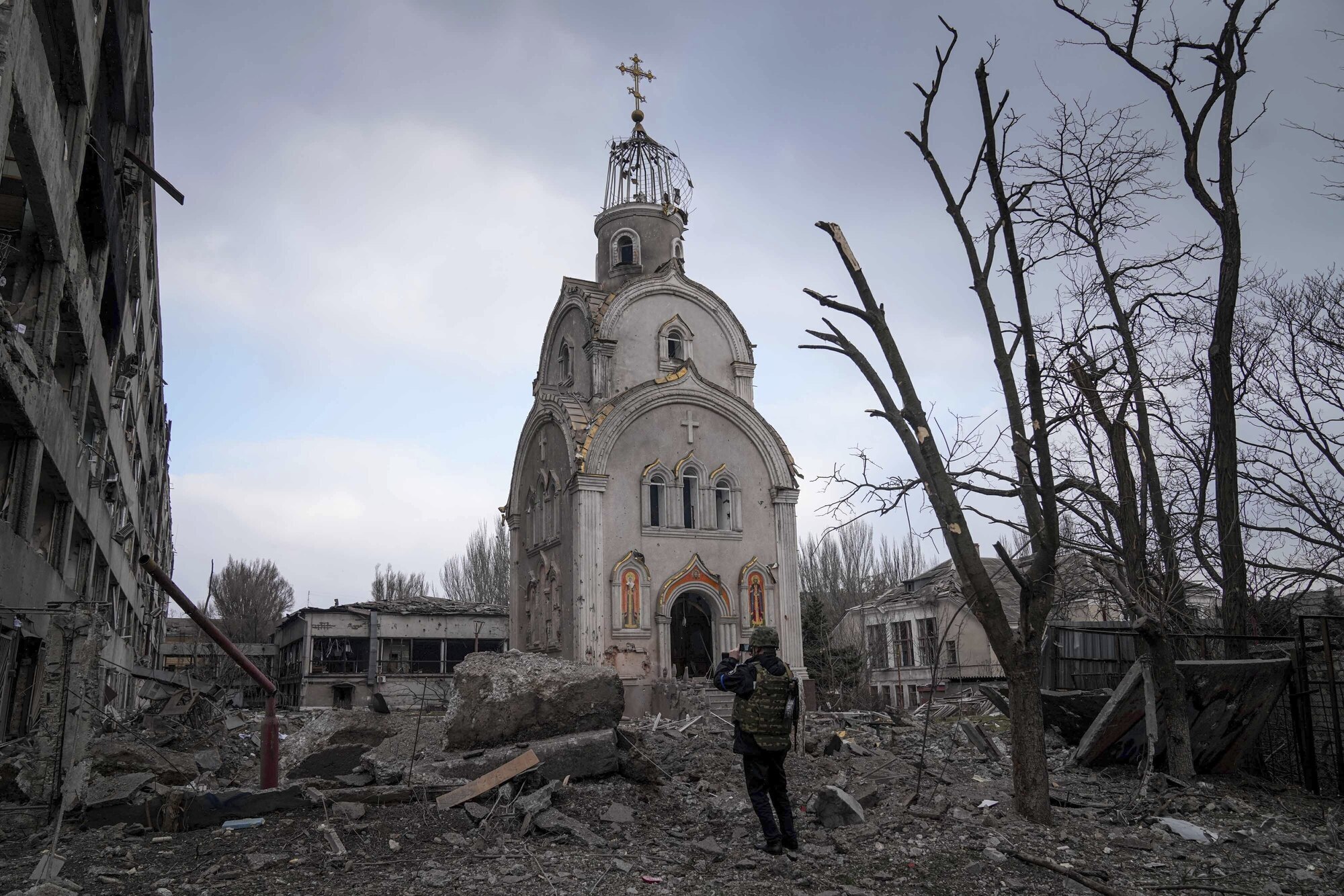 Photos appear to show breakup of 40-mile Russian convoy outside Ukrainian capital
