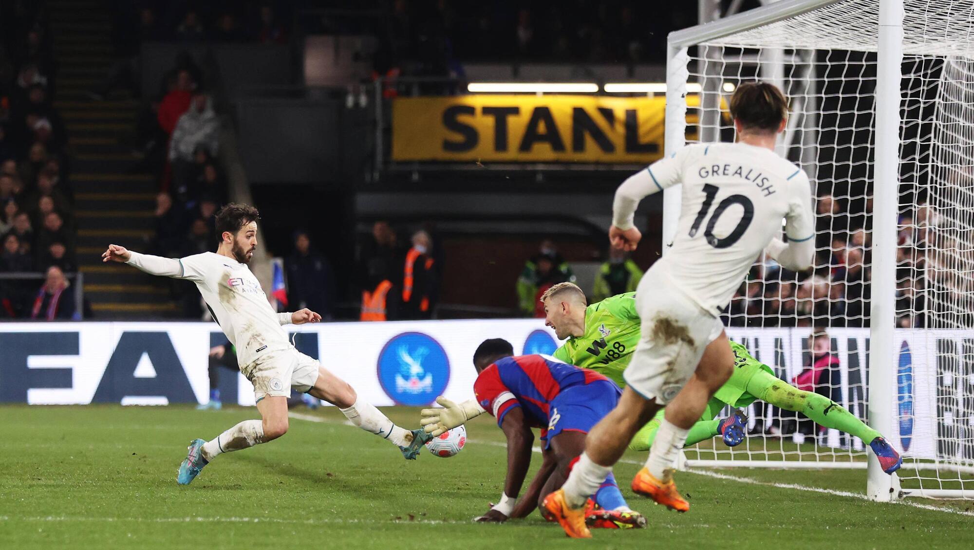 Man City fluff lines on night of frustration against Crystal Palace
