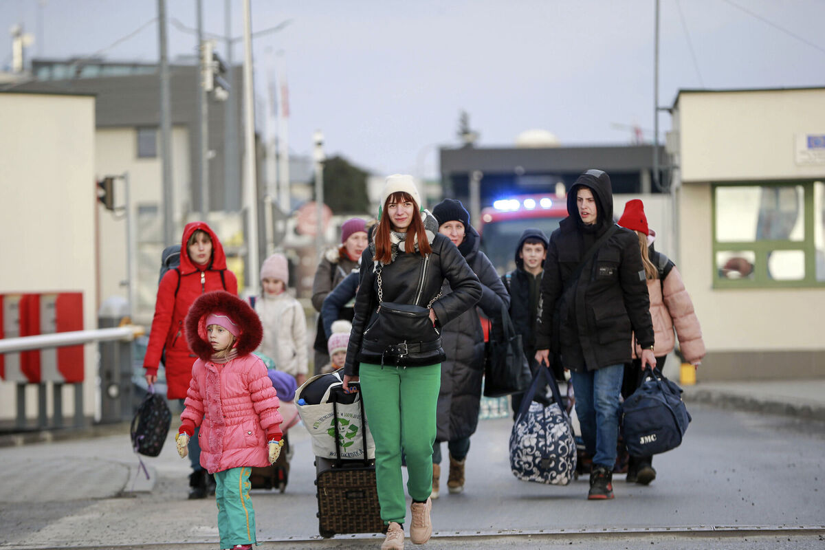 Ukrainian refugees arrive at the Medyka border crossing on the Polish/Ukraine border. Picture: AP Photo/Visar Kryeziu) Ukrainian refugees arrive at the Medyka border crossing on the Polish/Ukraine border. Picture: AP Photo/Visar Kryeziu)