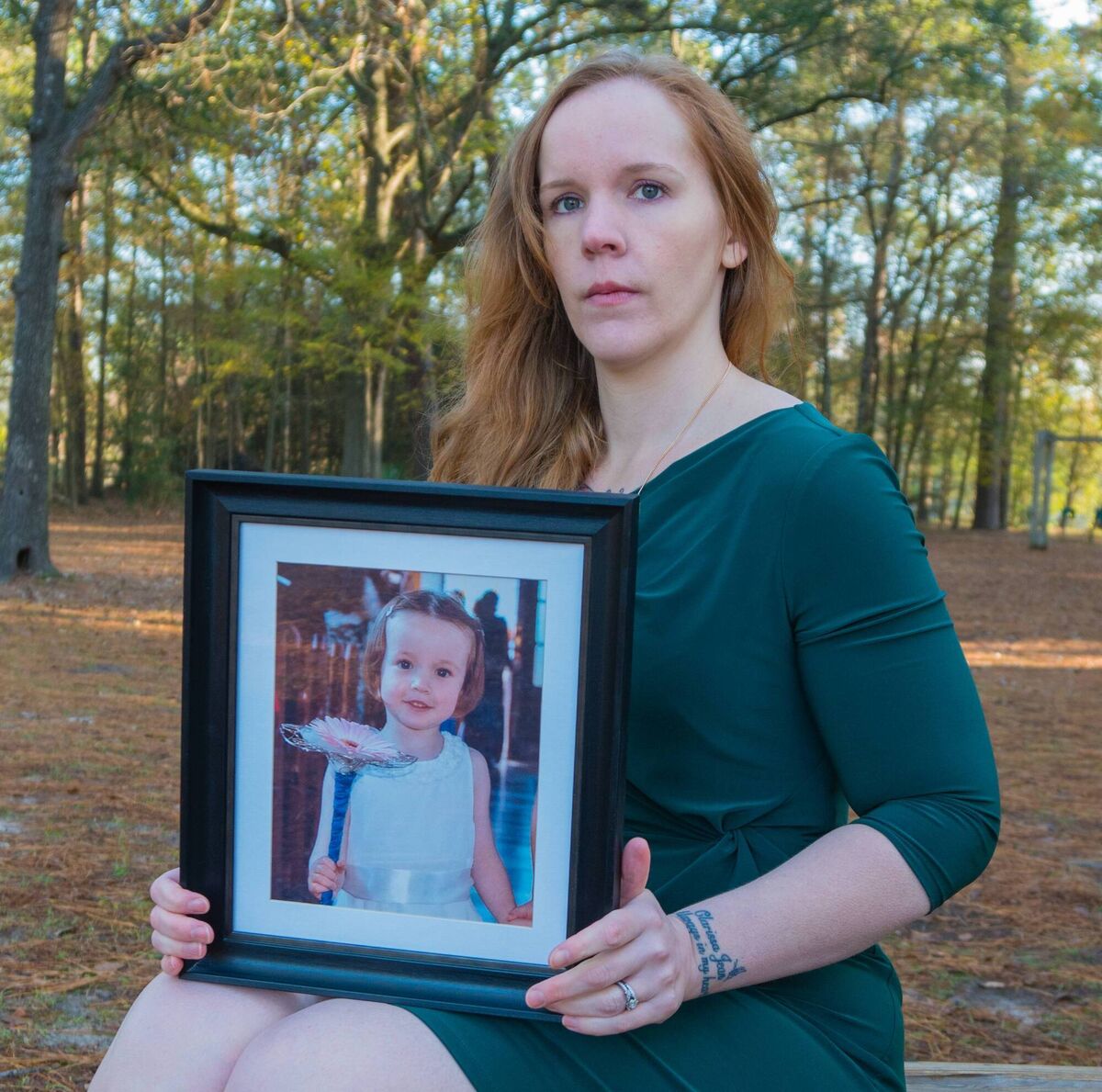 Rebecca Saunders with a picture of her daughter.