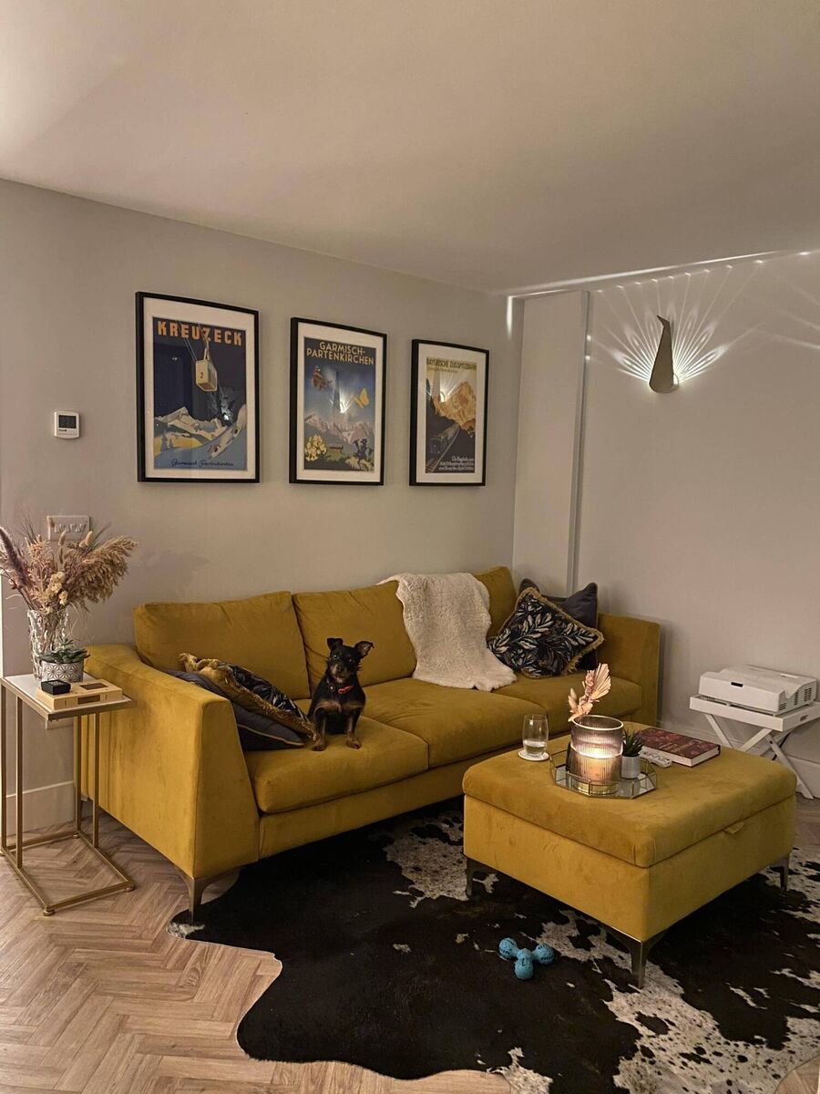 Jennifer Sheahan's living room. 