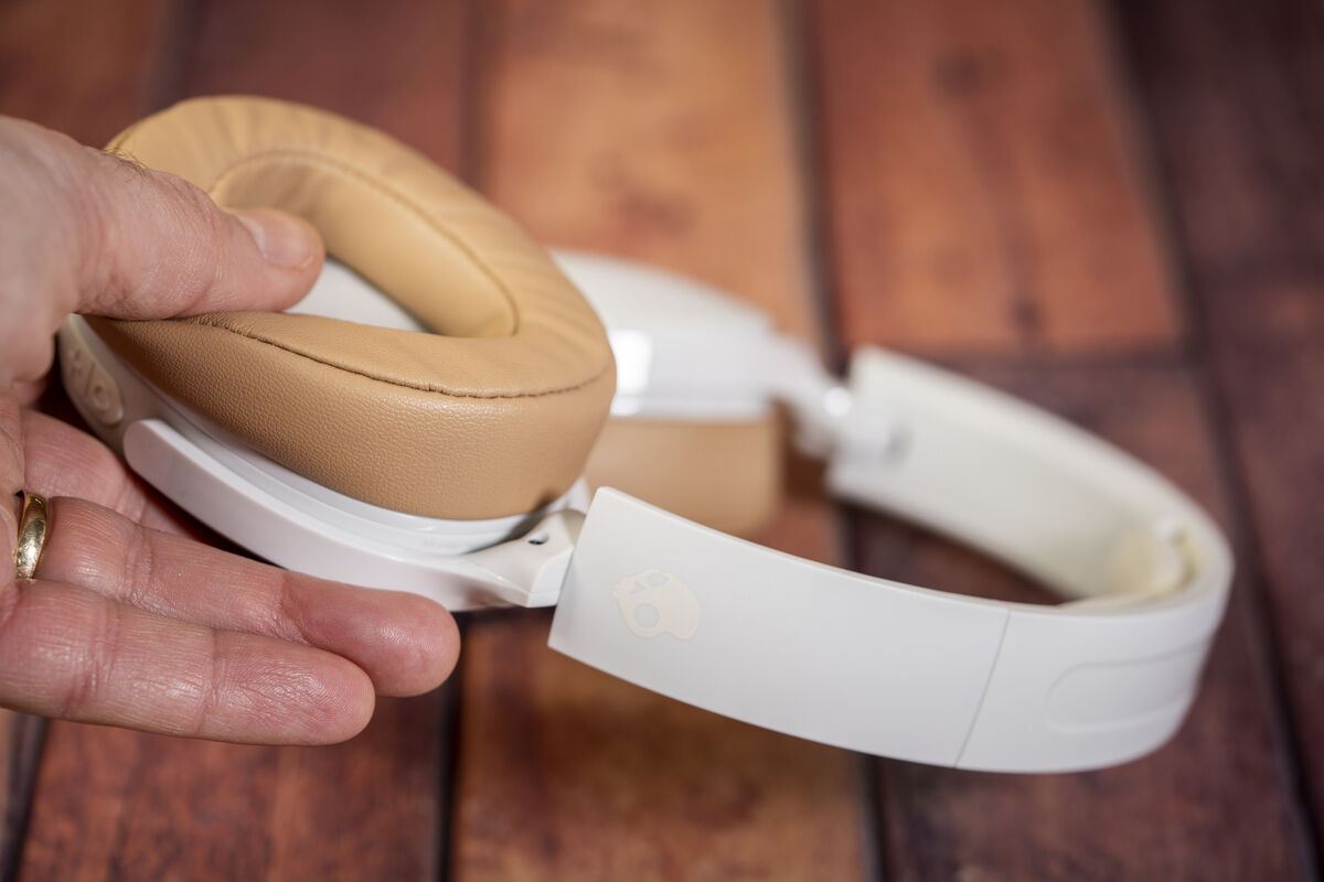 Skullcandy Hesh ANC headphones. Pic: Noel Campion.