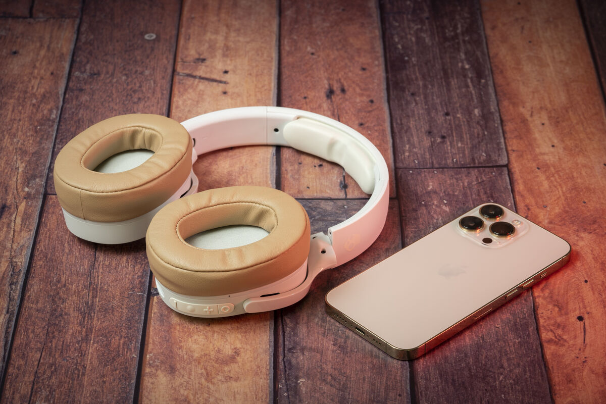 Skullcandy Hesh ANC headphones. Pic: Noel Campion.