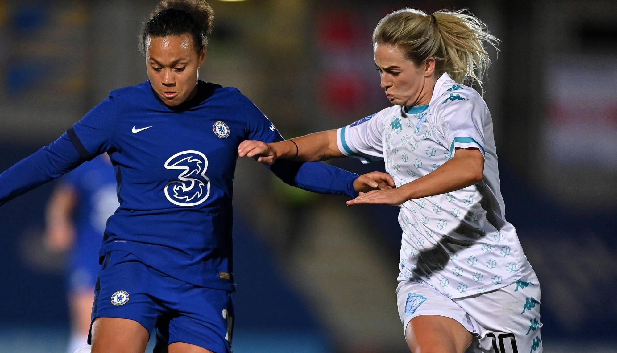 First Ireland call-up for Lionesses' Lily Agg