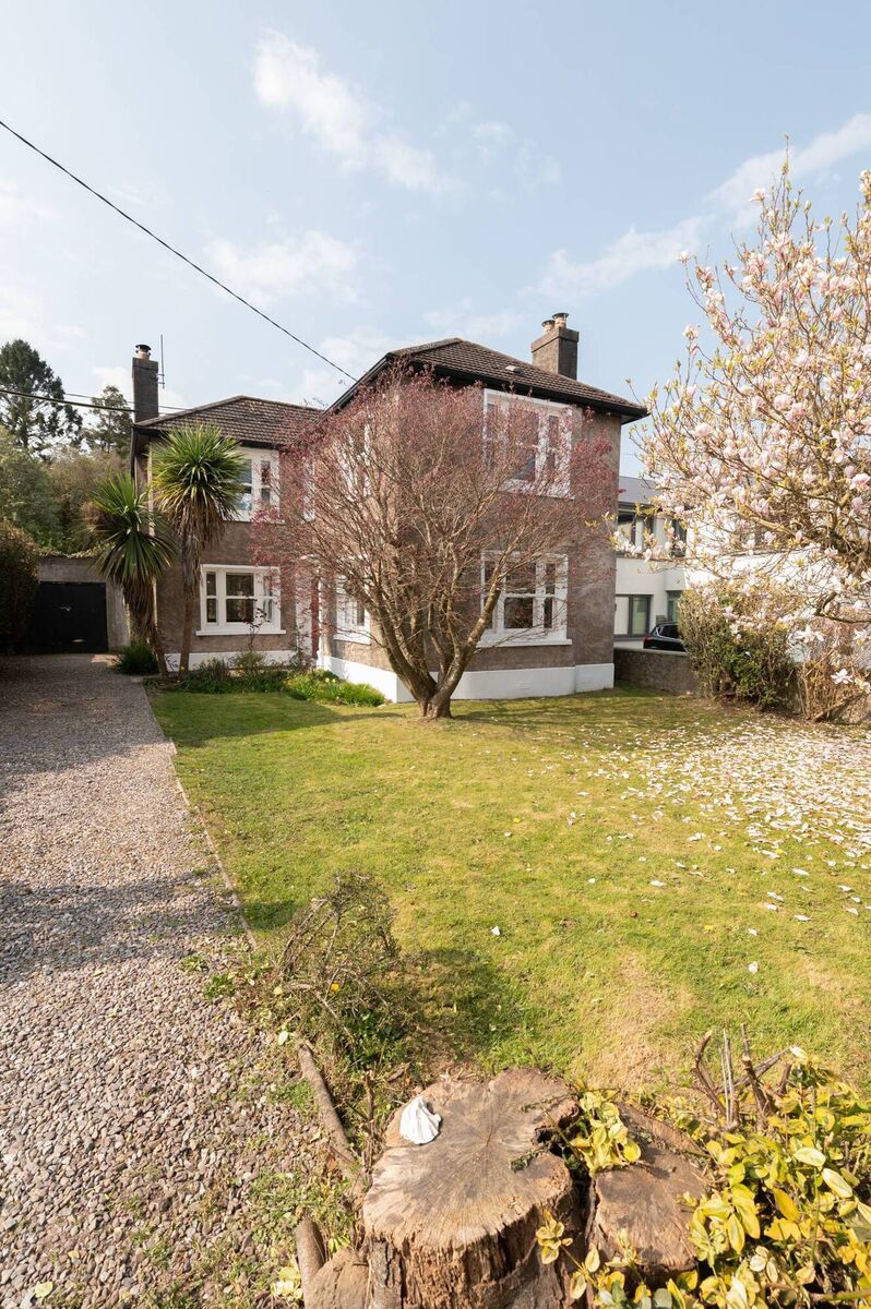 Upstanding address for Joievilla