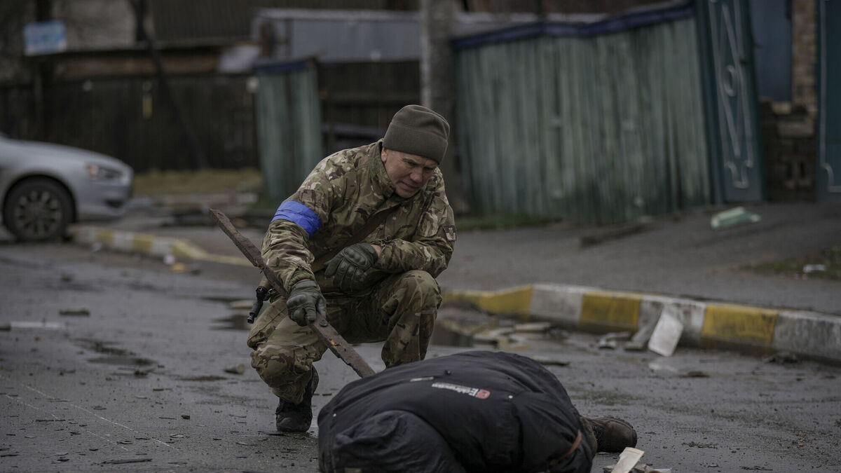 'It is a war crime' - Mayor of small Ukraine town says retreating Russians killed 300 people - Vimarsana News